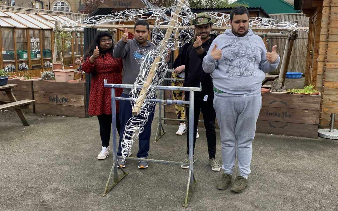 Post 16 Students Get Creative with Wire